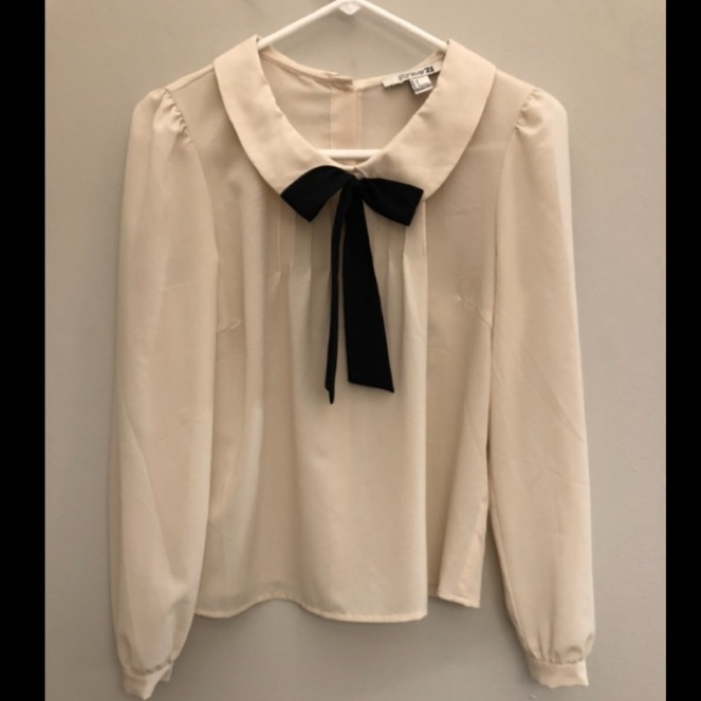 Forever 21 Pussybow Blouse